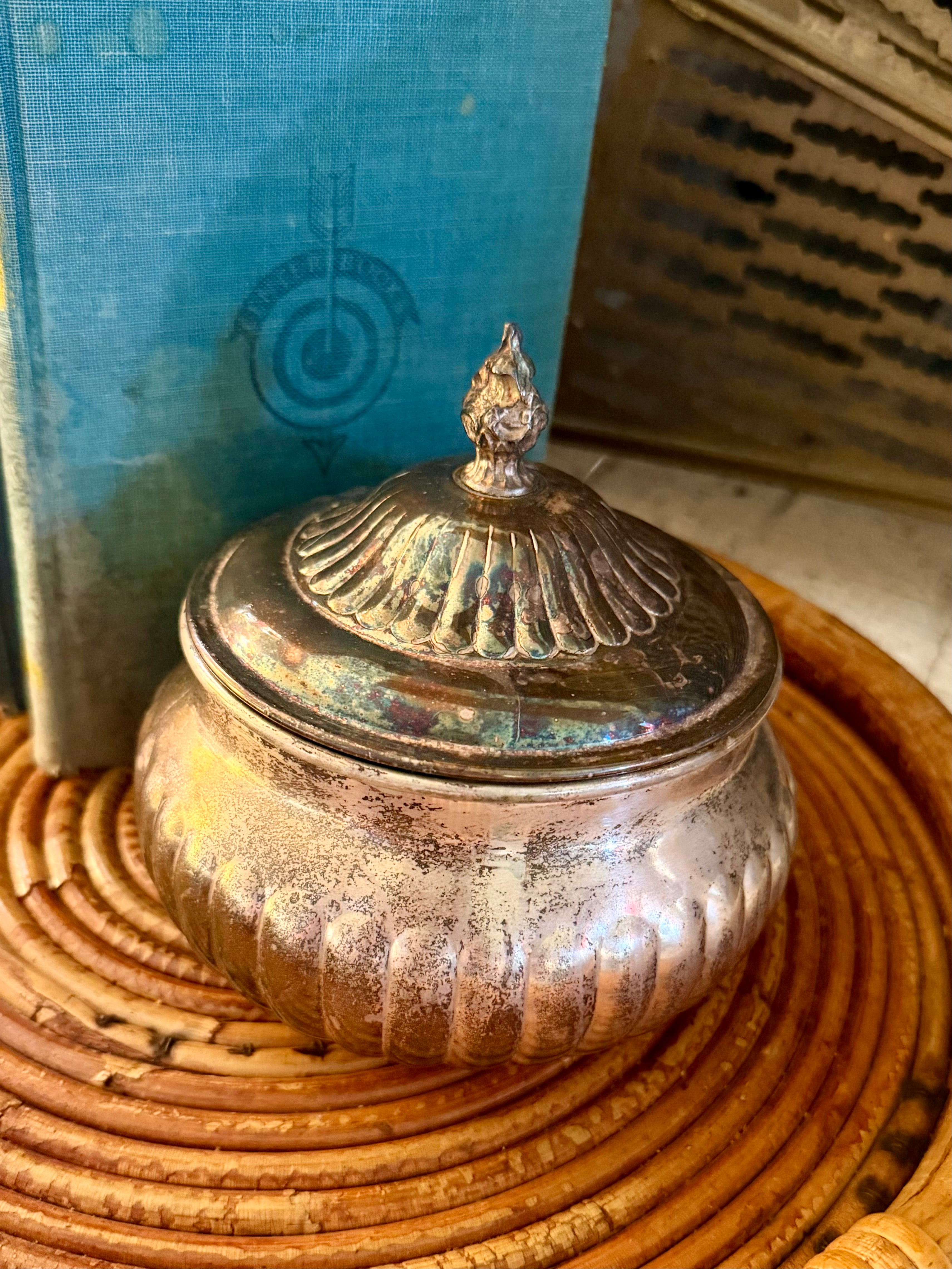 Ribbed Lidded Dish
