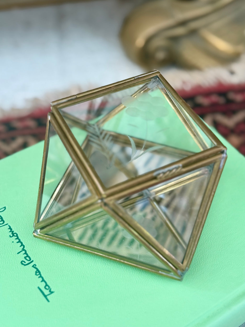 Geometric Display Box