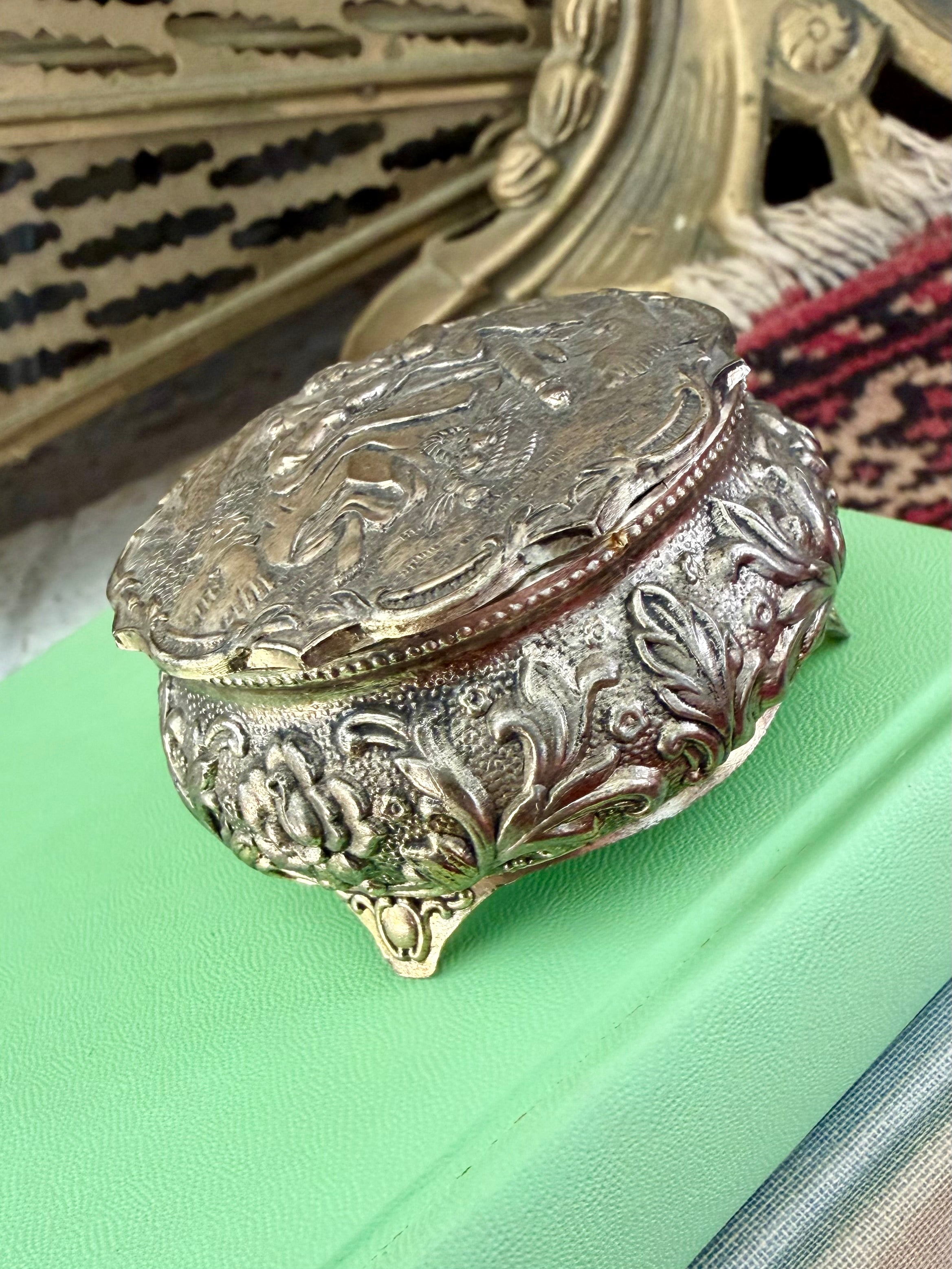 Courting Couple Trinket Box