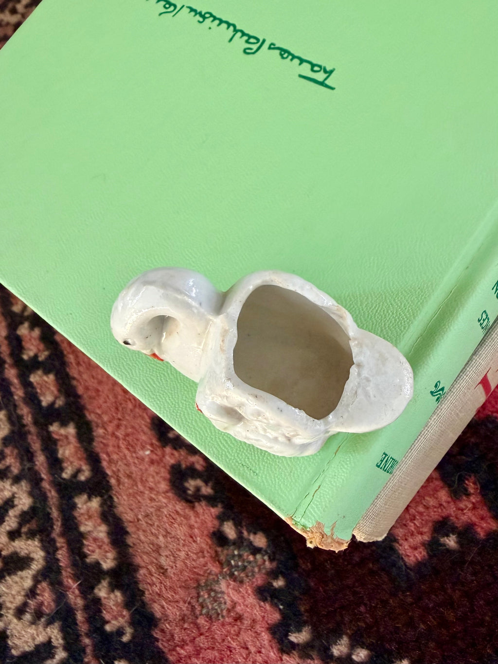 Mini Swans Figurine