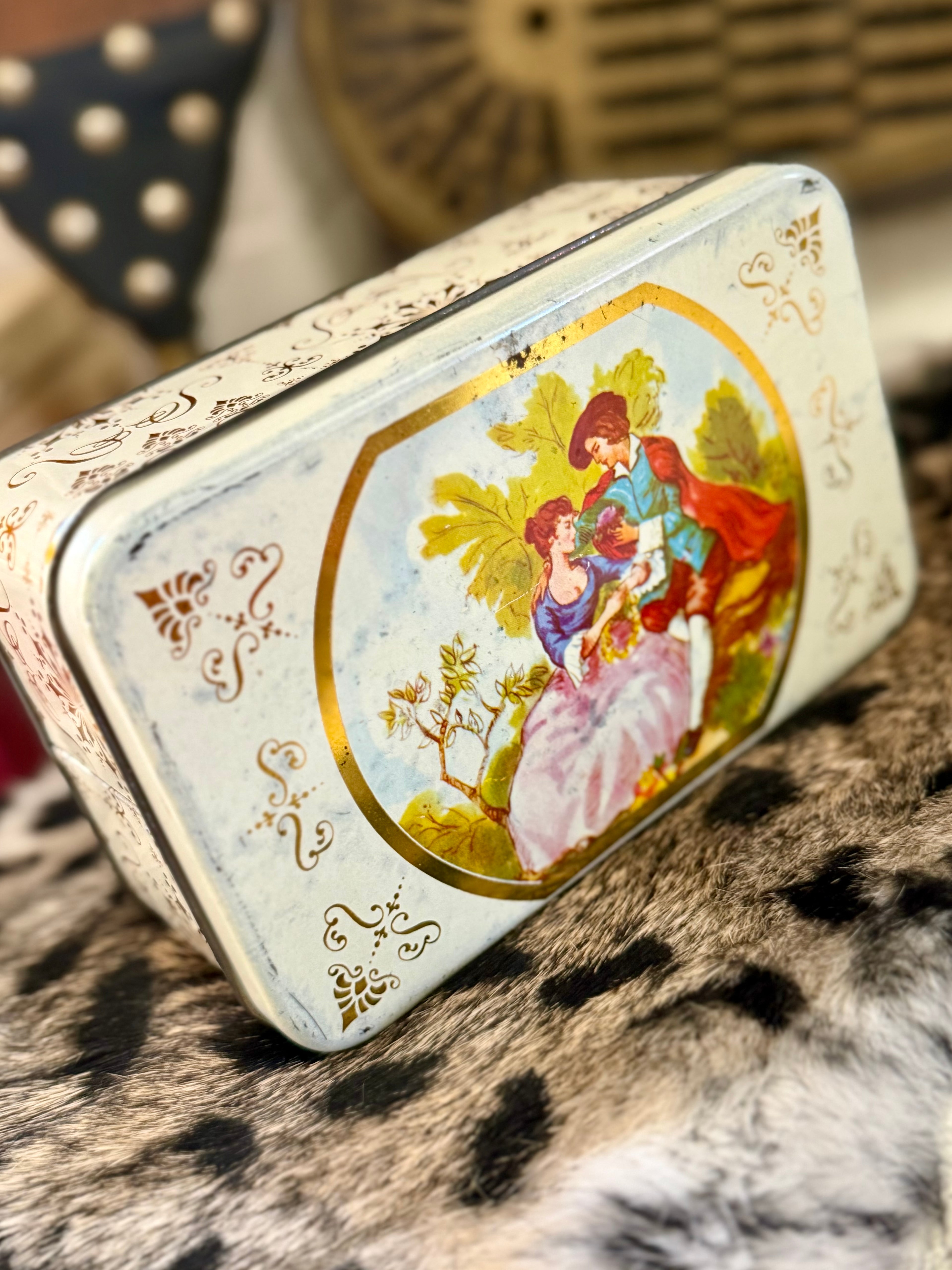 Victorian Tin